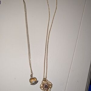 Elegant Gold and Silver Pendant Necklace